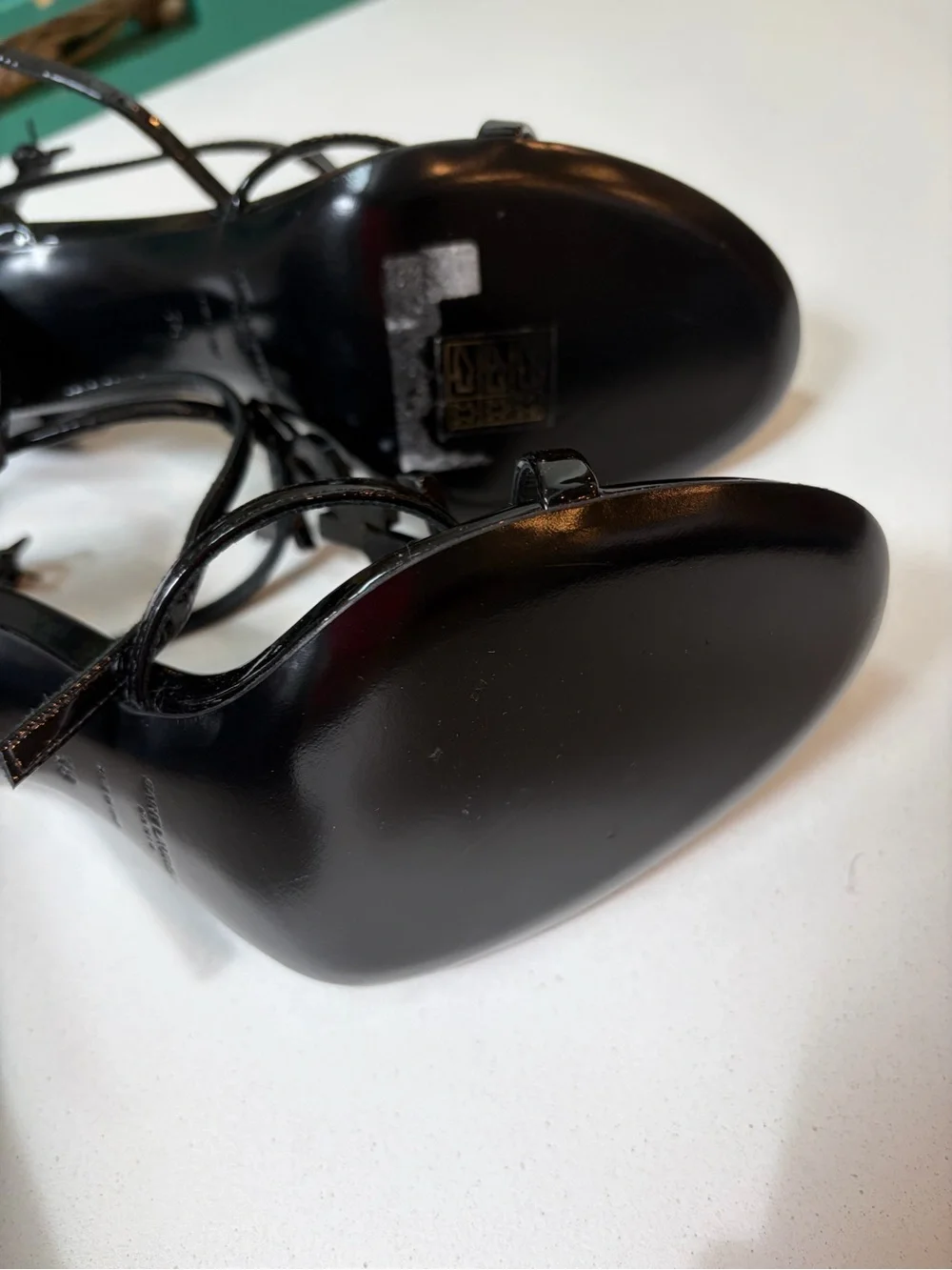Saint Laurent Cassandra Black Patent Leather Logo T-Strap Stiletto Sandals - Picture 7 of 13